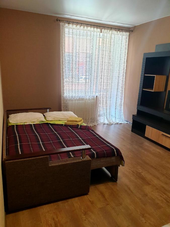 Apartment On Kravchuka, 11B ลุตสกาย ภายนอก รูปภาพ