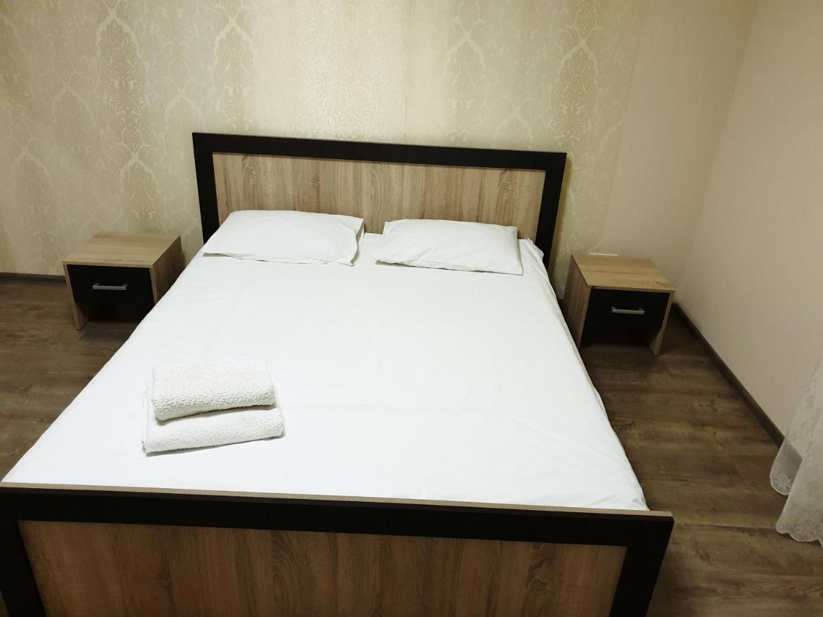 Apartment On Kravchuka, 11B ลุตสกาย ภายนอก รูปภาพ