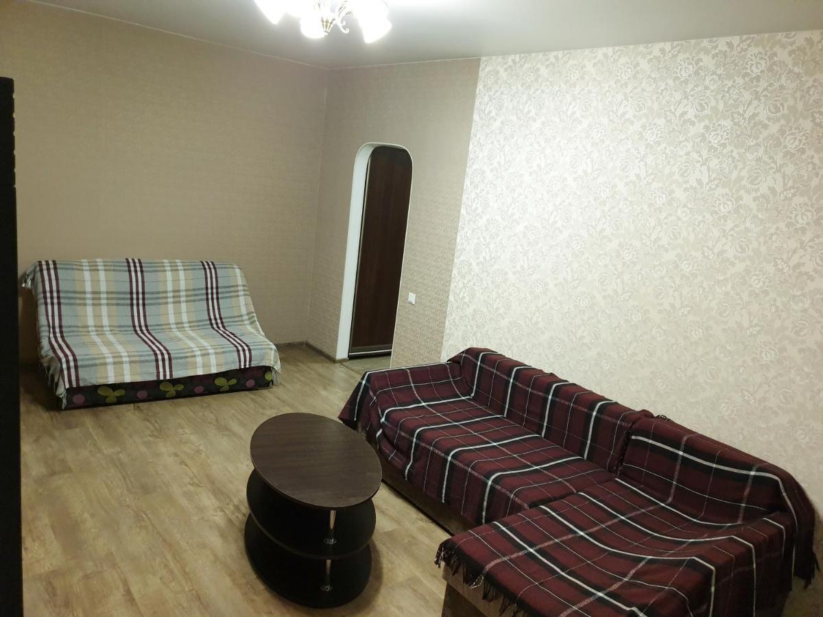 Apartment On Kravchuka, 11B ลุตสกาย ภายนอก รูปภาพ
